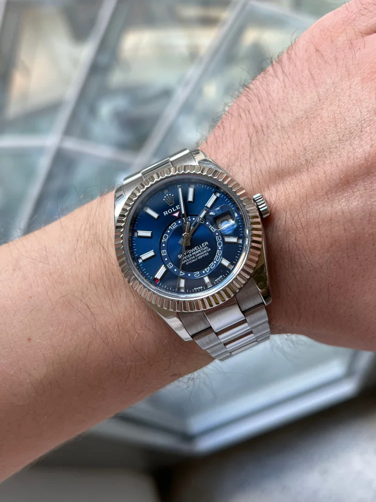Rolex Sky-Dweller box and papers 2018